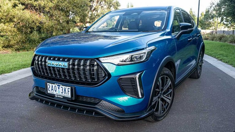 رانندگی با هاوال جولیون هیبرید، رقیب تویوتا کرولا کراس در بازارهای صادراتی