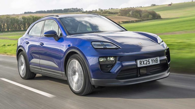 رانندگی با پورشه ماکان برقی، عالی اما گران‌قیمت!