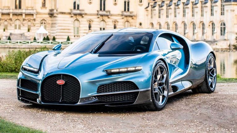 رئیس بوگاتی دلیل استفاده از پیشرانه تنفس طبیعی در توربیون را توضیح می‌دهد