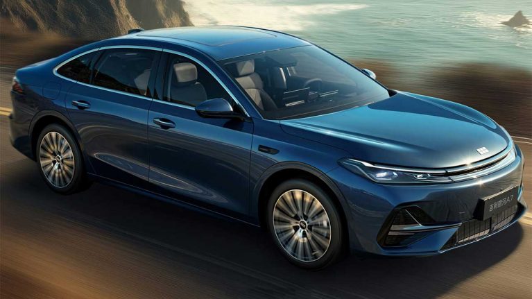 معرفی جیلی گلکسی A7 پلاگین‌هیبرید؛ رقیب 14 هزار دلاری تویوتا کمری