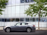 Infiniti Q70 2015