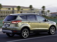 Ford-Kuga-2014-rear