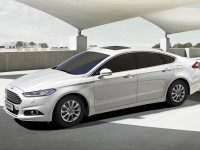 Ford Mondeo Hybrid 2015