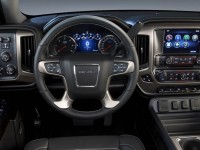 GMC Sierra Interior