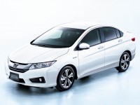 Honda Grace Hybrid