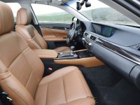 Lexus GS 300h Interior