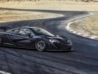 2013 McLaren P1