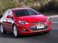 Opel-Astra-5dr-red-tracking