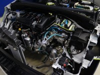 PSA Peugeot Citroën Hybrid Air powertrain