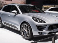 Porsche Macan with four-cylinder engine