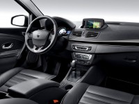 RENAULT-Fluence-dashboard