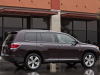 Toyota Highlander crossover Limited