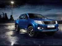 Toyota Hilux Invincible 2013