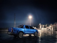 Toyota Hilux Invincible 2013