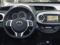 Toyota Yaris Hybrid 2013 interior
