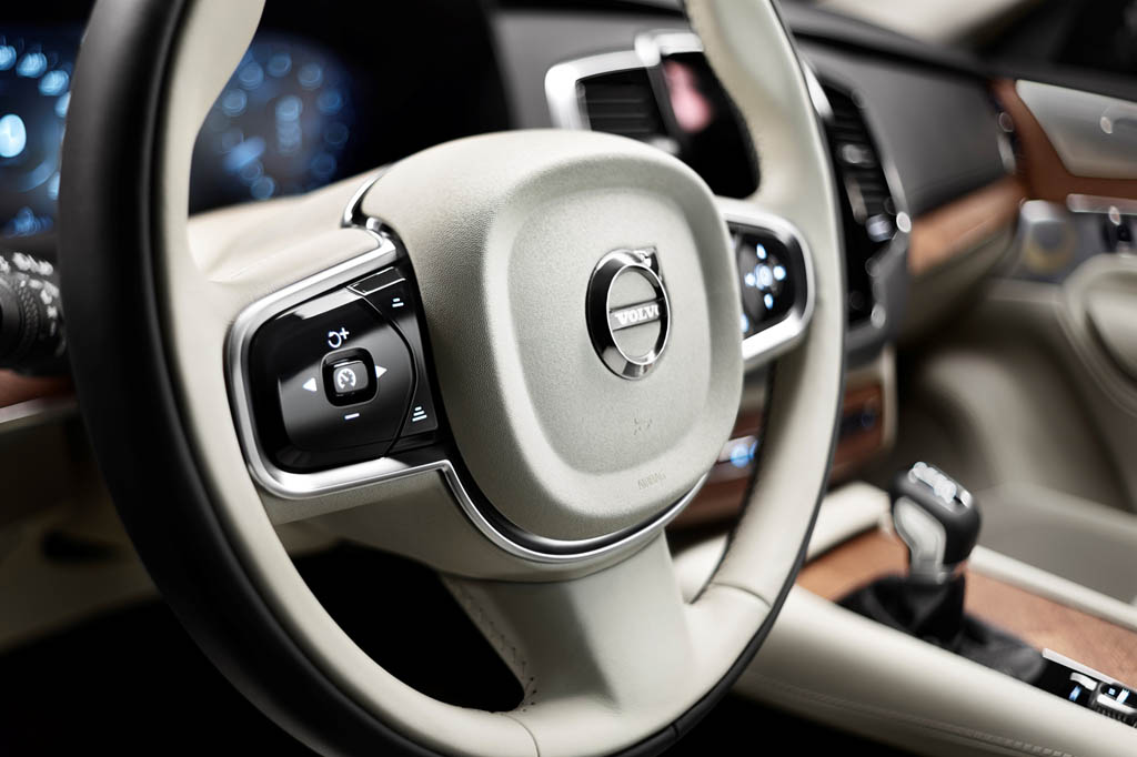 Volvo XC90 Interior