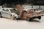 Crash Test 1959 Chevrolet Bel Air VS. 2009 Chevrolet Malibu