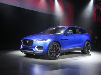 Jaguar C-X17 concept