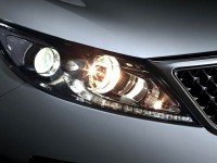 kia-sportage-exterior-headlamps-with-escort-function