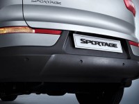 kia-sportage-exterior-two-tone-rear-bumper-with-signal-lamp