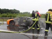 lamborghini-aventador-fire-autobahn-3