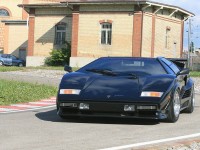 lamborghini-countach-turbo-s