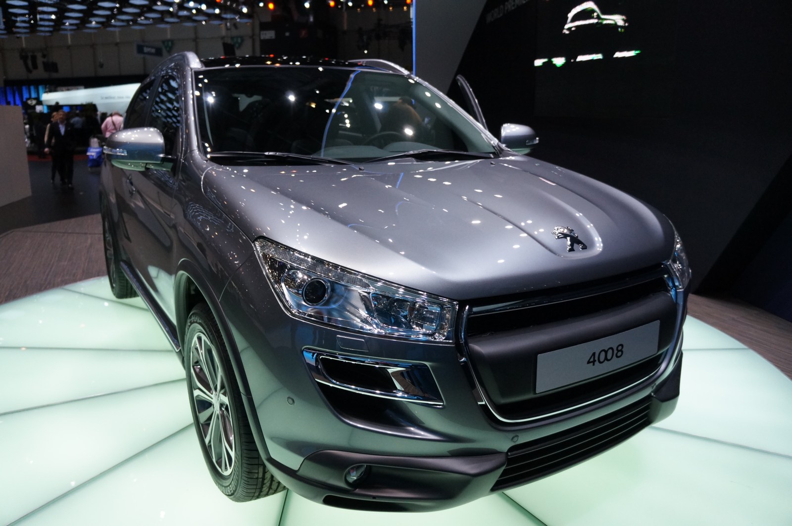 4008. Пежо 4008 новый. Peugeot 4008 2020. Peugeot 4008 салон. Пежо 4008 2021 новый.