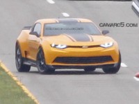 2016-Camaro-Photo