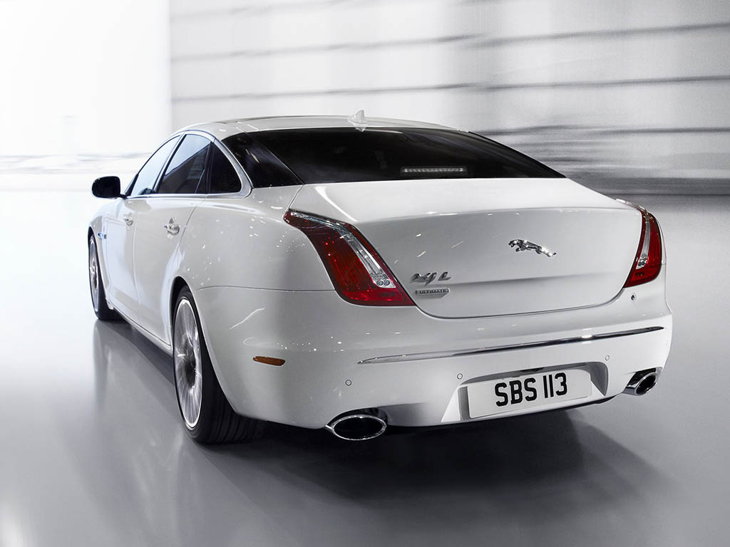 white-2014-jaguar-xj